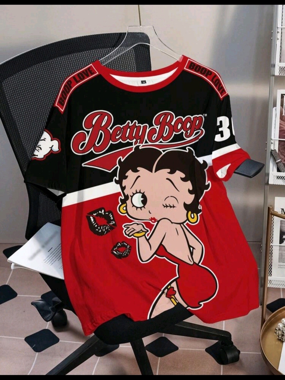 PRICE DROP 👇🏼 Betty Boop Graphic Tee Jersey in Red and Black